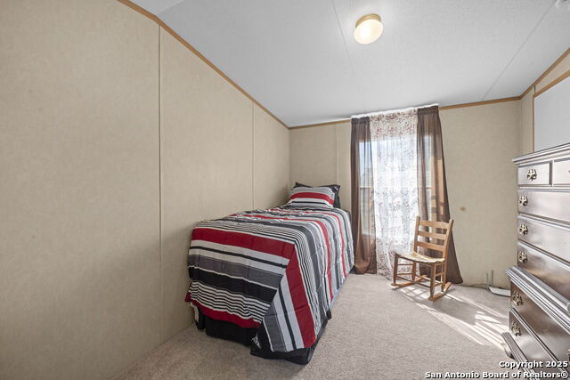 Image 31 of 43 For 820 Forest View