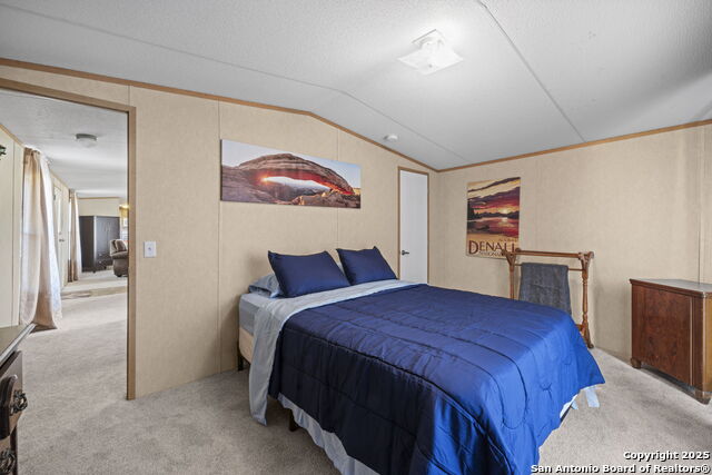 Image 33 of 43 For 820 Forest View