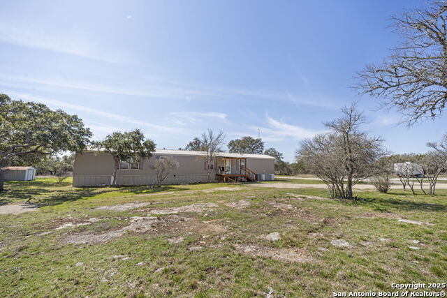 Image 4 of 43 For 820 Forest View