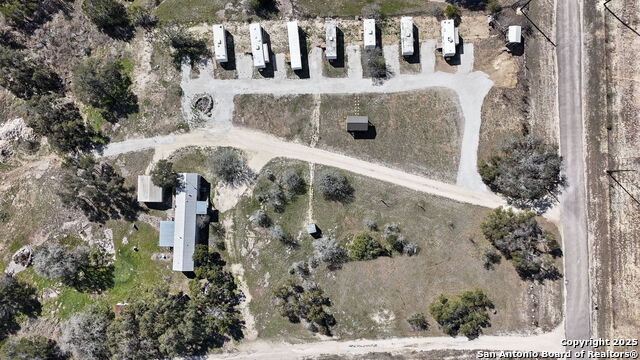 Image 40 of 43 For 820 Forest View