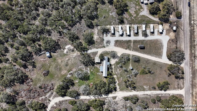 Image 41 of 43 For 820 Forest View