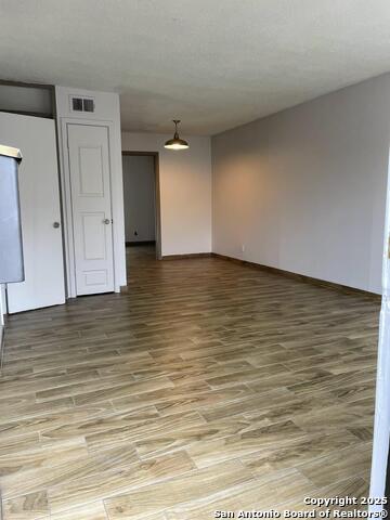 Image 4 of 10 For 6611 Southpoint 126b