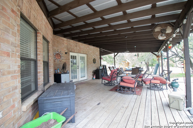 Image 29 of 35 For 797 Killarney Rd