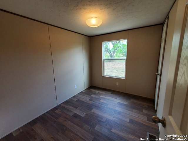 Image 8 of 10 For 9990 Crow Lane  3