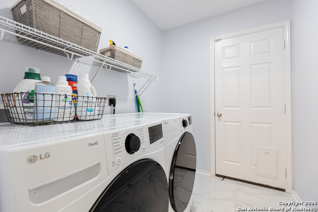 Image 29 of 30 For 9518 Lookover Bay