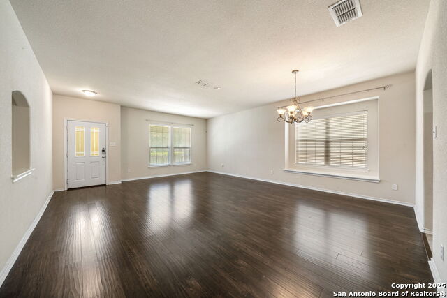 Listing photo id 18 for 23118 Bengal Brook