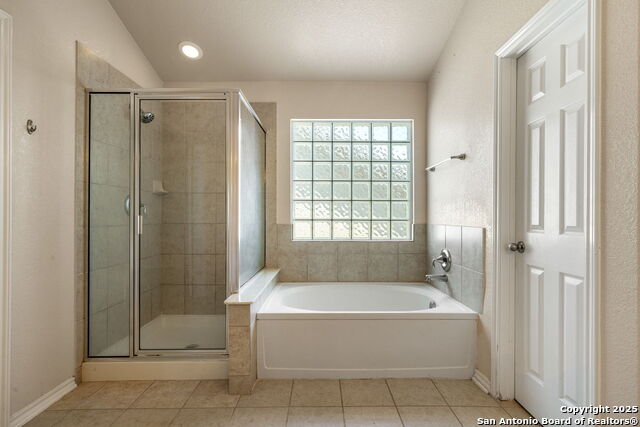 Listing photo id 25 for 23118 Bengal Brook