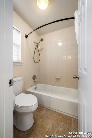 Listing photo id 29 for 23118 Bengal Brook