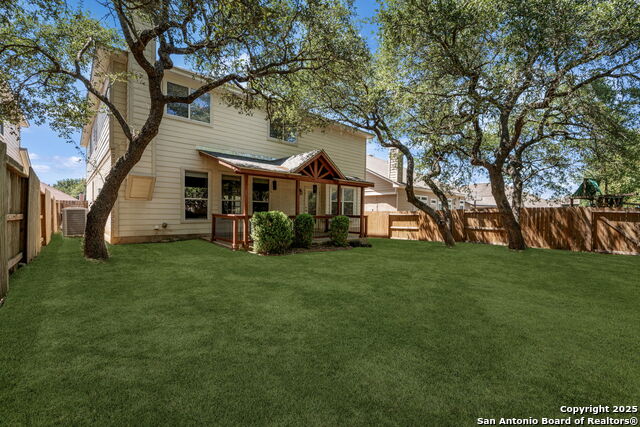 Listing photo id 36 for 23118 Bengal Brook