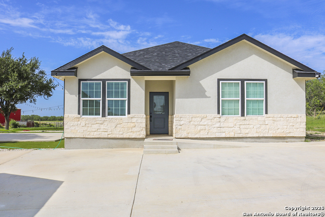 Details for 3163 Fm 2504, Poteet, TX 78065