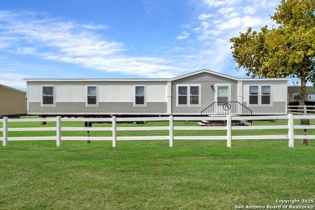 Details for 5161 County Road 302, Floresville, TX 78114