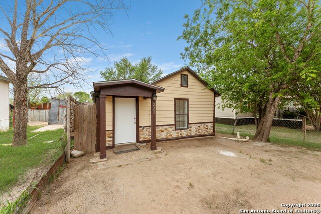 Image 3 of 20 For 373 Avenue I