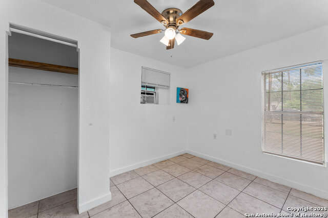 Image 5 of 20 For 373 Avenue I