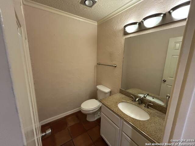 Image 11 of 29 For 8405 Echo Creek
