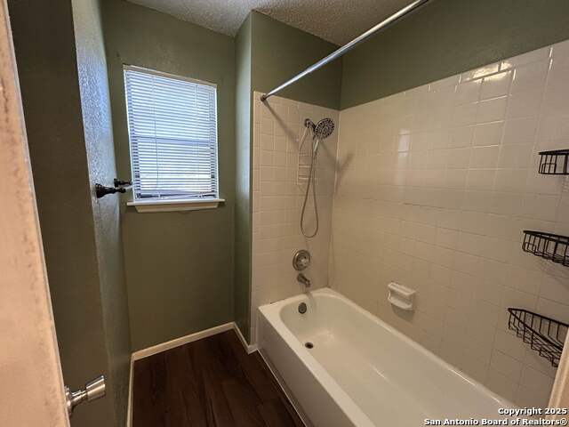 Image 19 of 29 For 8405 Echo Creek