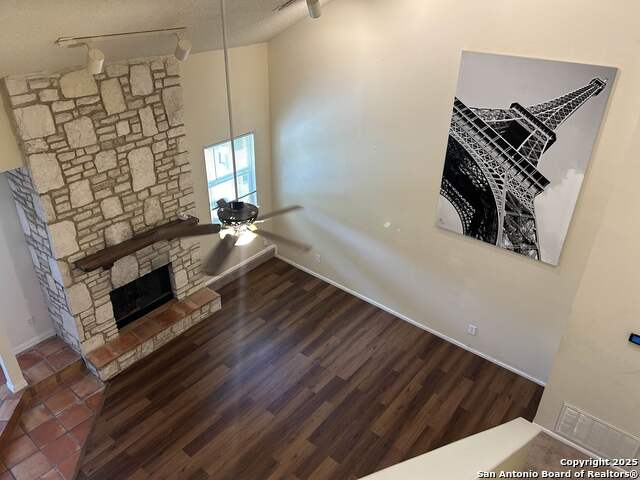 Image 26 of 29 For 8405 Echo Creek