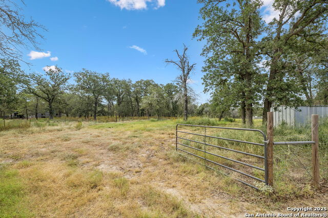 Image 45 of 69 For 240 Oak Hollow
