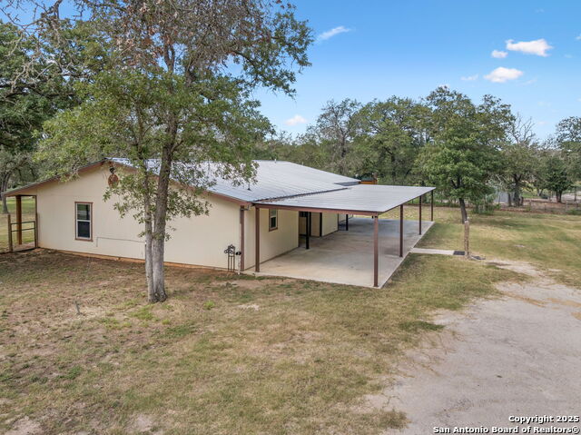 Image 47 of 69 For 240 Oak Hollow