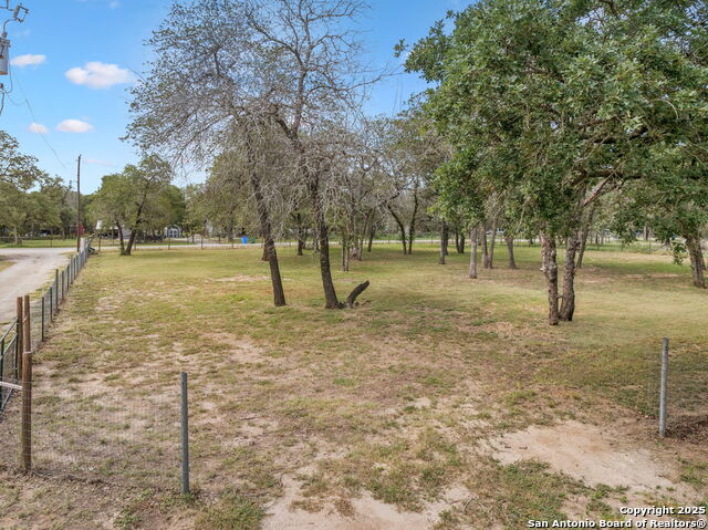 Image 65 of 69 For 240 Oak Hollow