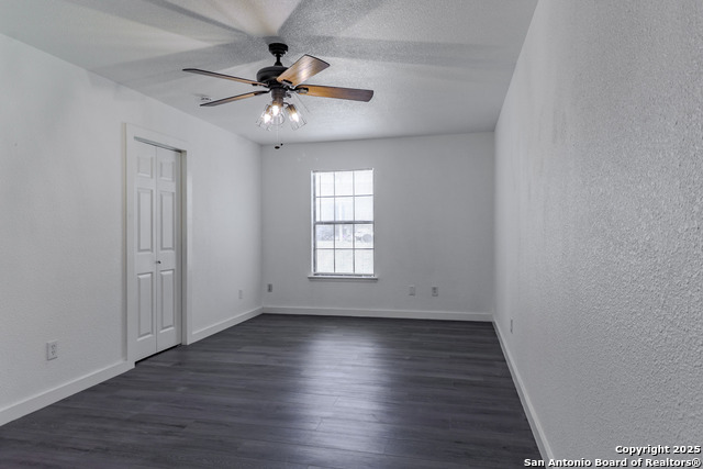 Listing photo id 12 for 1410 B St