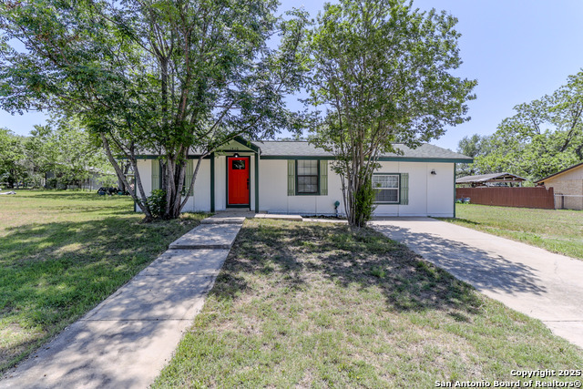 Listing photo id 20 for 1410 B St
