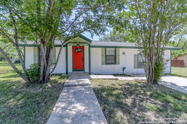 Listing photo id 29 for 1410 B St