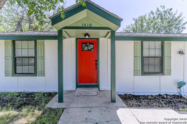 Listing photo id 30 for 1410 B St