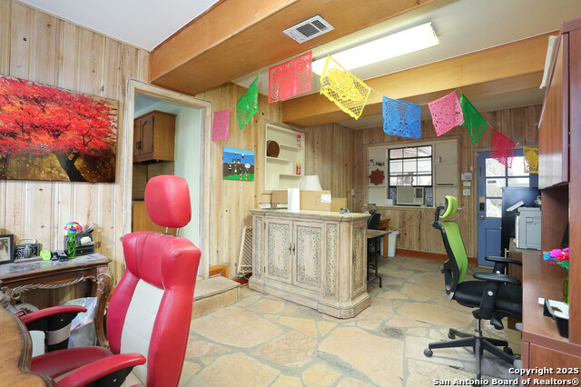 Image 10 of 22 For 5301 Casa Bella