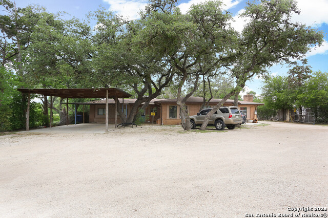 Image 2 of 22 For 5301 Casa Bella