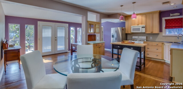 Image 4 of 12 For 124 Chevy Chase