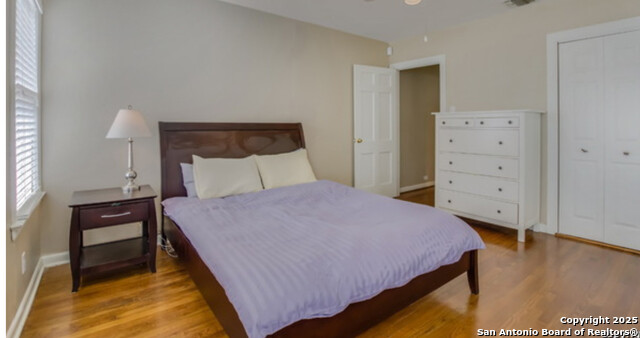 Image 8 of 12 For 124 Chevy Chase