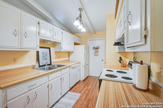 Image 12 of 28 For 3706 Petry Dr