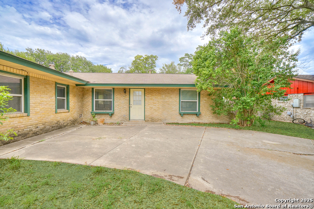 Image 3 of 28 For 3706 Petry Dr
