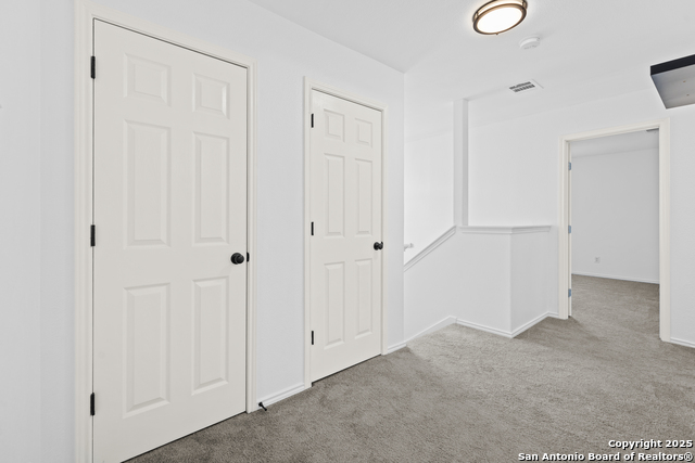 Listing photo id 8 for 9119 Sahara Woods