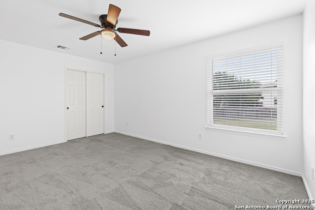 Listing photo id 17 for 9119 Sahara Woods