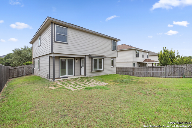 Listing photo id 24 for 9119 Sahara Woods