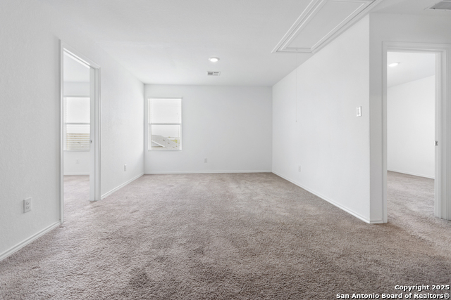 Image 17 of 30 For 5623 Mountain Point
