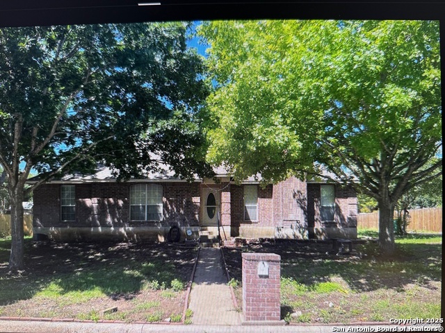 Details for 106 River Knoll, Castroville, TX 78009