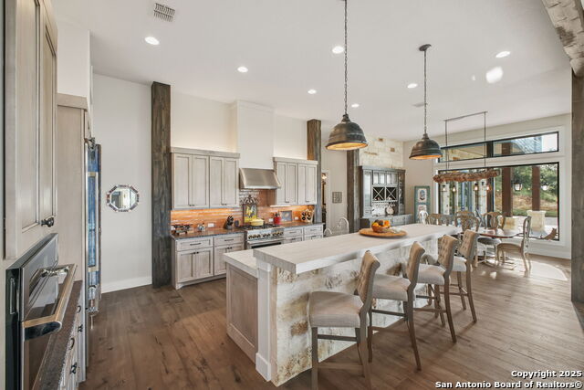 Image 15 of 109 For 1023 Comanche Rdg