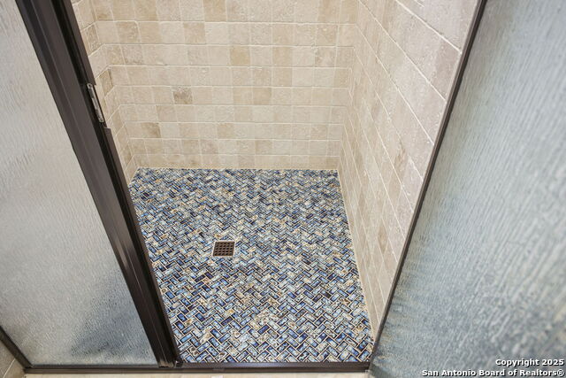 Image 43 of 109 For 1023 Comanche Rdg
