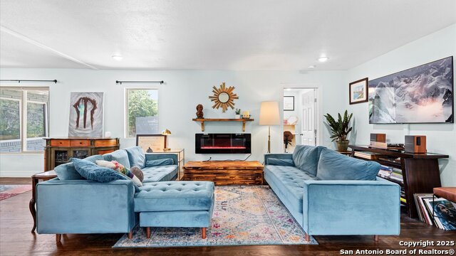 Image 18 of 31 For 135 Irvington