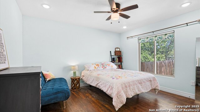 Image 21 of 31 For 135 Irvington