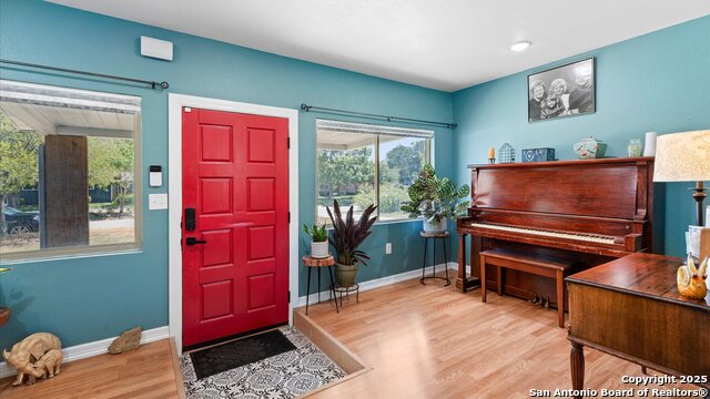 Image 3 of 31 For 135 Irvington