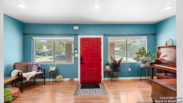 Image 4 of 31 For 135 Irvington