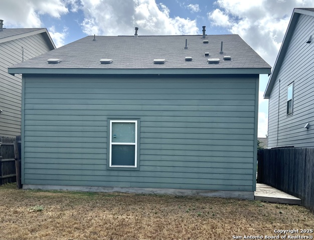 Image 12 of 13 For 7019 Declan  