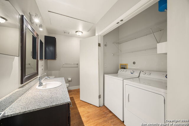 Image 9 of 35 For 1401 Flores St S #409