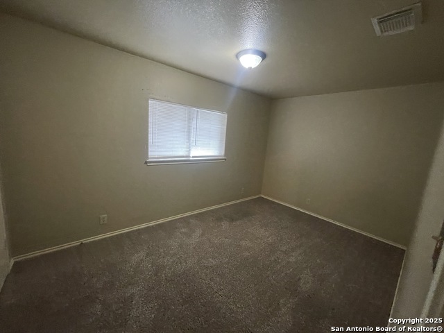 Image 12 of 27 For 6303 Maverick Oak