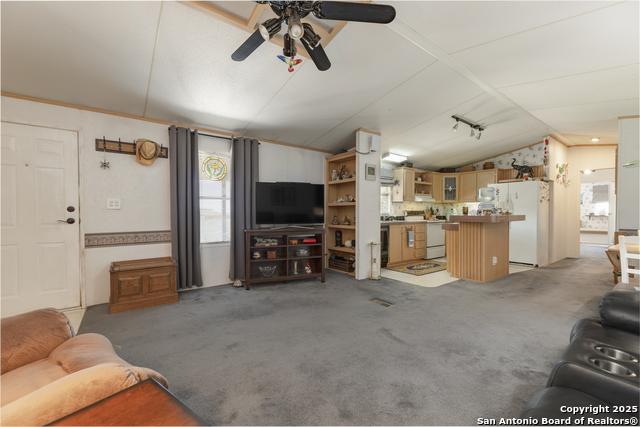 Image 10 of 29 For 21601 Long Hill