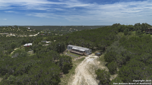 Image 21 of 29 For 21601 Long Hill