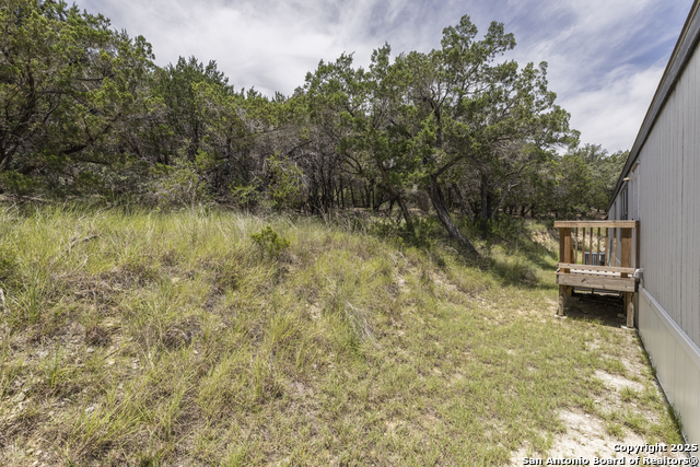 Image 26 of 29 For 21601 Long Hill